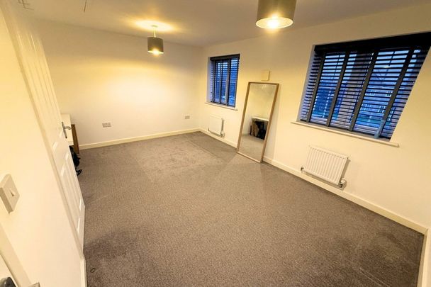 55 Hector Drive - Photo 1