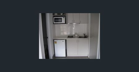 " NELSON COLLEGE APARTMENTS " Large apartment with a double bed - Photo 3