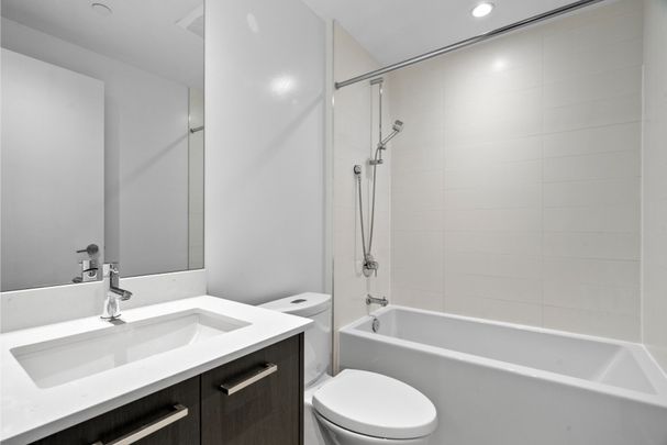 For Lease - 109 Vaughan Road Unit# 507, Toronto, Ontario - Photo 1