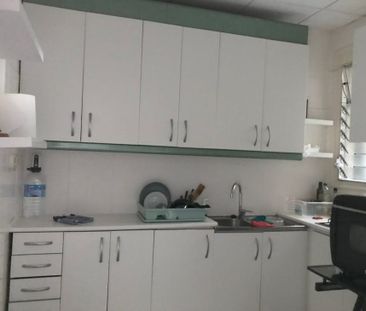 Carrer dAragó, Barcelona, Catalonia - Photo 5