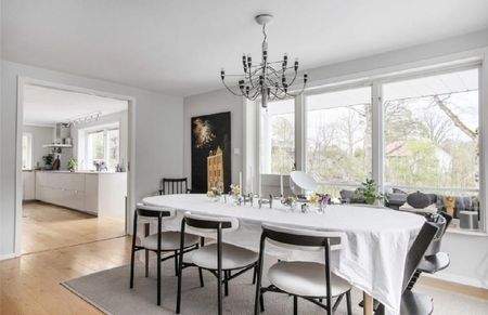 Saltsjöbaden - 7rok - 5mån - 28.750kr/mån - Photo 3