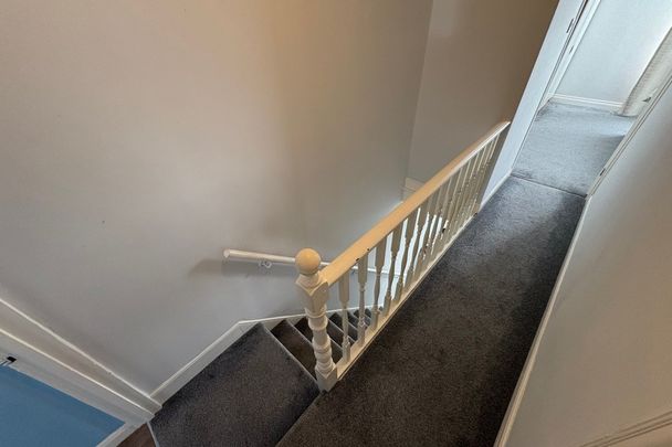 Newington Road - Photo 1