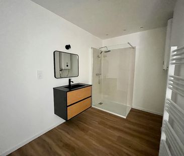 Location Appartement 2 pièces 47m² - Photo 6