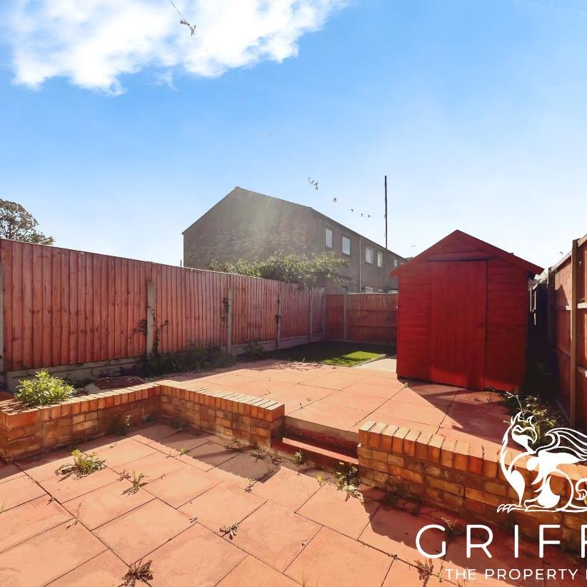 Monarch Close, Tilbury, RM18 - Photo 1