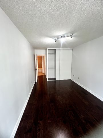For Lease - 45 Carlton Street Unit# 1606, Toronto, Ontario - Photo 3