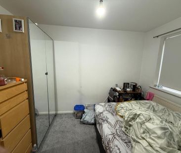 2 bedroom maisonette to rent - Photo 4