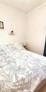 Appartement lumineux 2 pièces fermées + cuisine à 1 minute du métro D'Iberville! - Photo 4