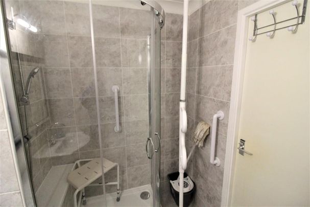 1 bedroom retirement property to rent - Photo 1