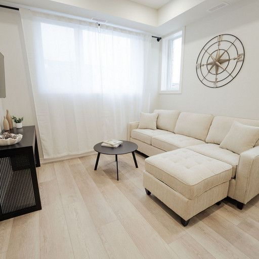 Chorus Apartments - Photo 1