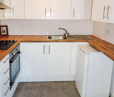 studio to rent Durley Gardens, Bournemouth, BH2 - Photo 3