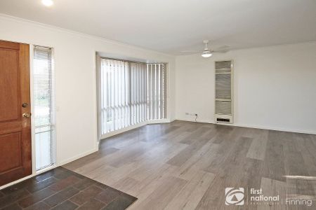 2/14 Phelan Drive, 3977, Cranbourne Vic - Photo 5