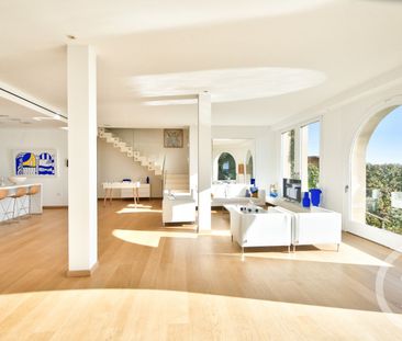 Location Maison 5 pièces 175m² BEAULIEU SUR MER 06310 - Photo 1