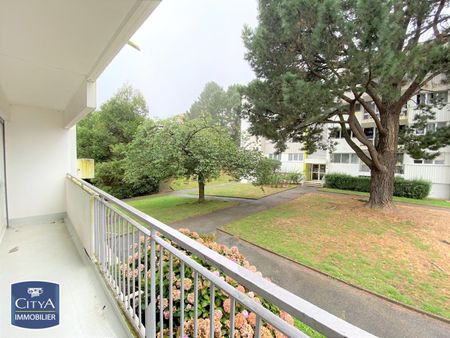 Location Appartement 4 pièces 86m² ORVAULT 44700 - Photo 4