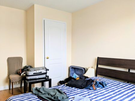 For Lease - 5979 Tenth Line, Mississauga, Ontario - Photo 2