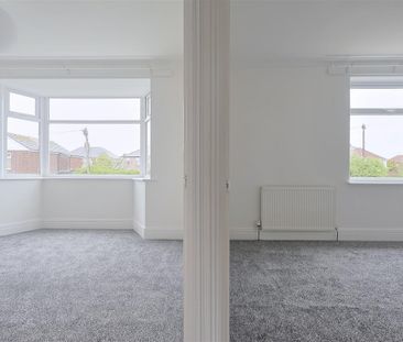 2 bedroom Flat to rent in Whinneyfield Road, Walkergate, Newcastle ... - Photo 1