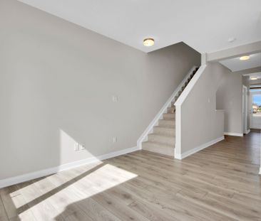For Lease - 734 Haflinger Row, Stittsville - Munster - Richmond, On... - Photo 4