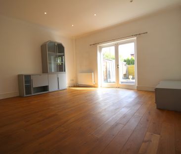 69 Watling Street Road, Fulwood - Photo 2