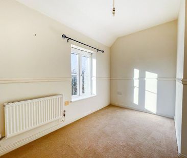 3 bedroom semi-detached house to rent - Photo 5