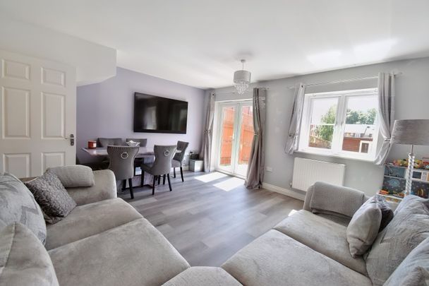 River Plate Road, Exeter - Photo 1