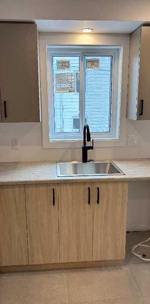 Logement 4 1/2 Ste-Thérèse (gare train) - Photo 1