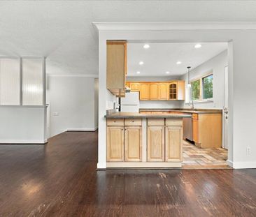 For Lease - 1199 Whittington Road, Mississauga, Ontario - Photo 2