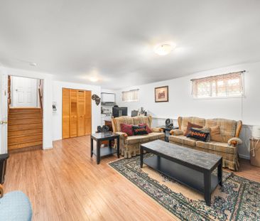 114 Rue Guy - Photo 3