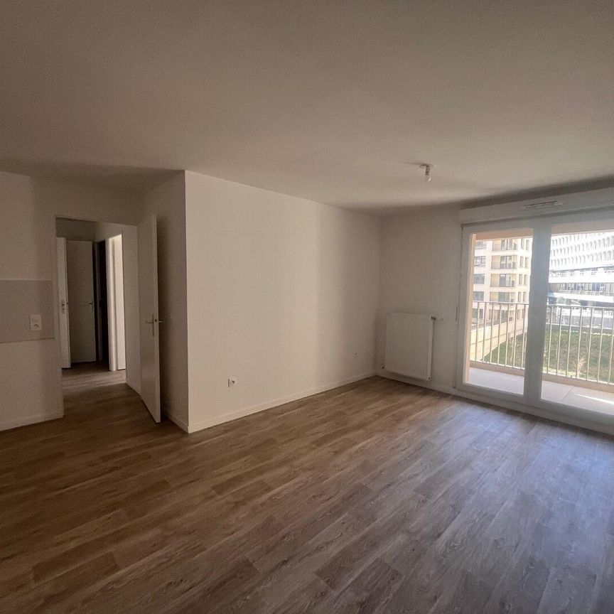 location Appartement T4 DE 80.7m² À BOBIGNY - Photo 1