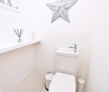 2 bedroom semi-detached house to rent - Photo 2