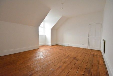 2 bedroom maisonette to rent - Photo 5