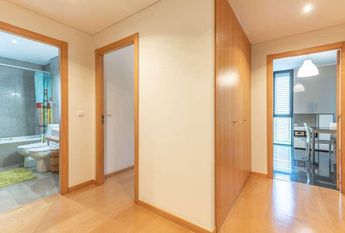 2 Bedroom Apartment with a view, Alto de Algés, Oeiras