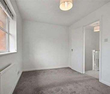 Trevithick Close, Worcester, Worcestershire, WR4 - Photo 5