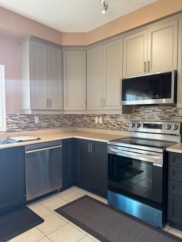 For Lease - 9710 McLaughlin Road, Brampton, Ontario - Photo 2