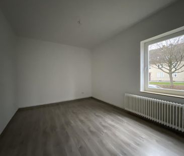 Viel Platz! 4-Zimmer-Wohnung in Wilhelmshaven Fedderwardergroden - Foto 1