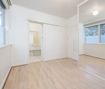 2/465 Brunswick Road, Brunswick West VIC 3055 - Photo 6