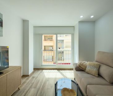 Apartamento de alquiler en Plaza Plaza Músico Óscar Tordera Iñesta,... - Photo 2