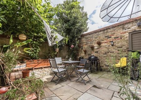 Garratt Lane, SW18 4DX, London - Photo 5