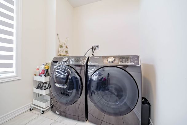 For Lease - 1109 Baltic Lane, Pickering, Ontario - Photo 1