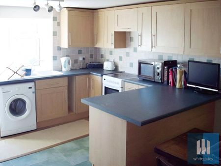 2 bedroom terraced house to rent - Photo 3