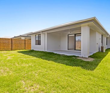 MODERN BRAND NEW 4 BEDROOM - GREAT LOCATION!! - Photo 5