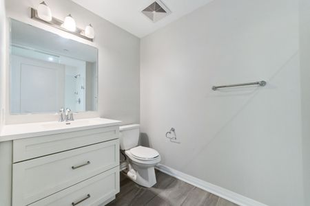 For Lease - 95 Dundas Street Unit# 324, Oakville, Ontario - Photo 2