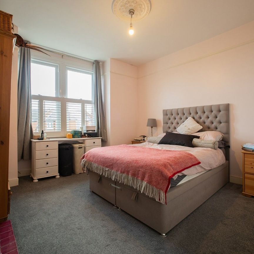 2 Bed Terraced House, St. Louis Road, SE27 - Photo 1