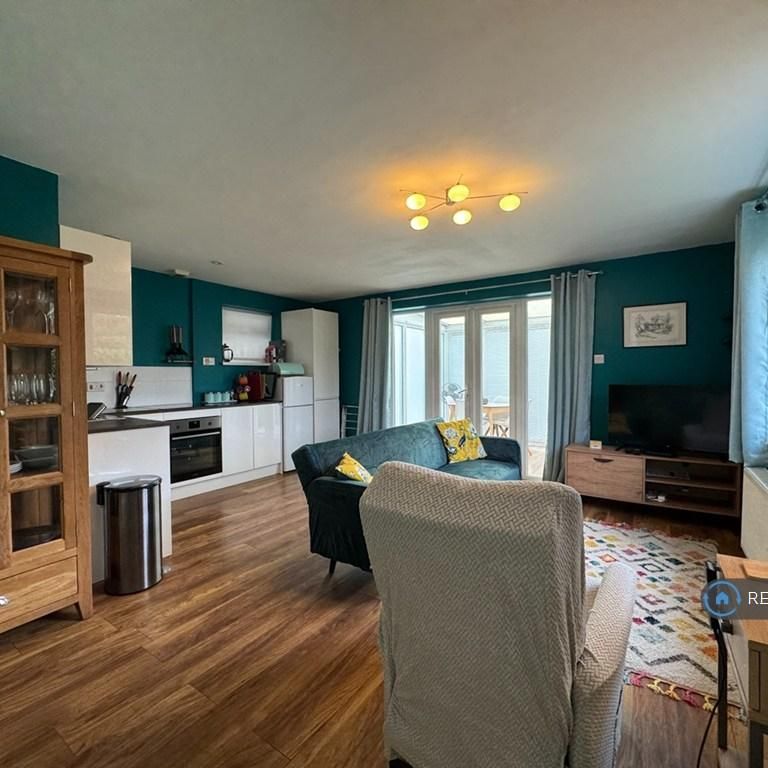 1 bedroom bungalow to rent - Photo 1