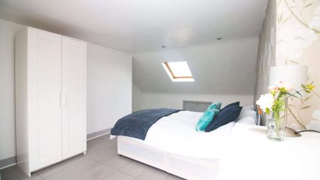 Romer Road, Liverpool. - Photo 4