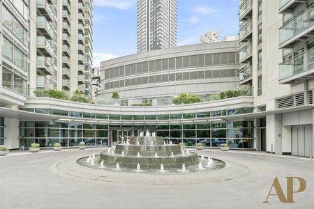 Pan Peninsula Square, London - Photo 3