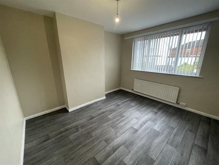 4 Riverdale Park East, Andersonstown, - Photo 4