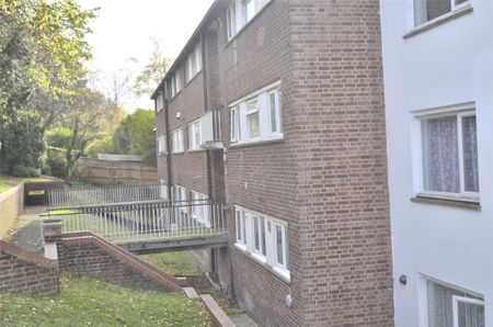 Godstone Mount, Downs Court Road, Purley, Surrey, CR8 - Photo 5