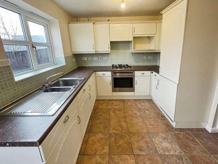 Wilson Road, Stratford-upon-avon, CV37 - Photo 4