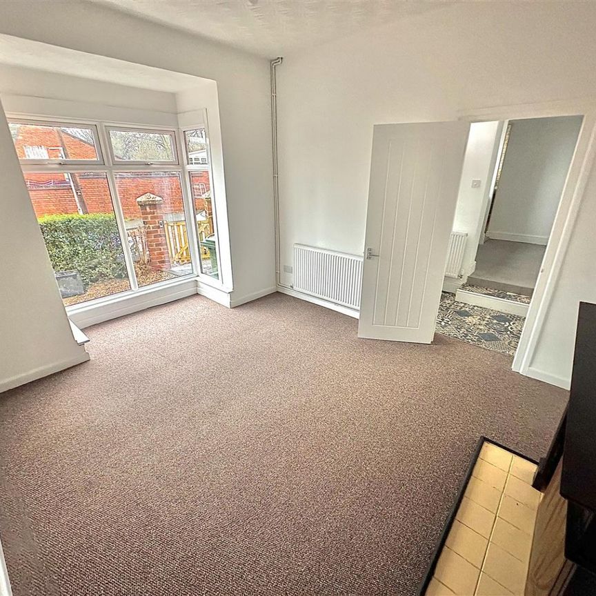 2 bedroom House To Let - Photo 1