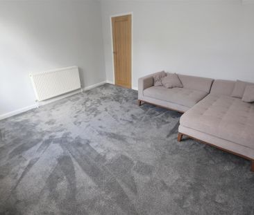 2 Bedroom Flat/Apartment To Let - Photo 2