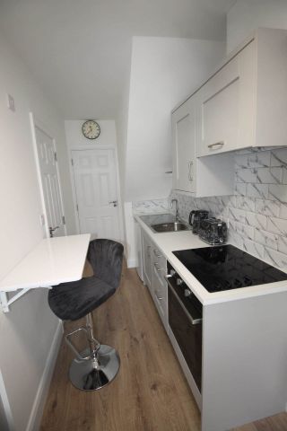 Westbury Grove, Wilton - Photo 3